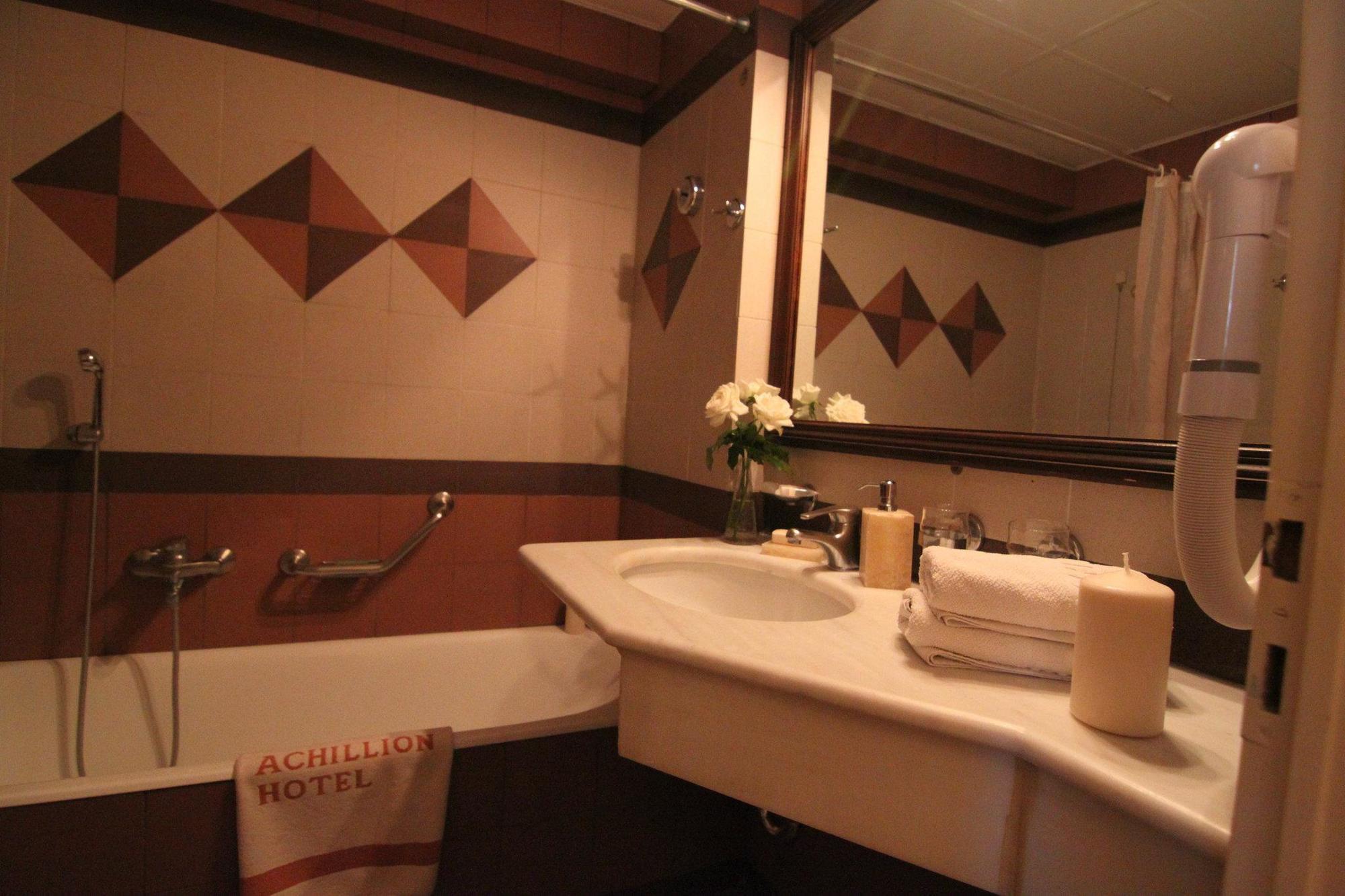 Achillion Hotel Афины Экстерьер фото