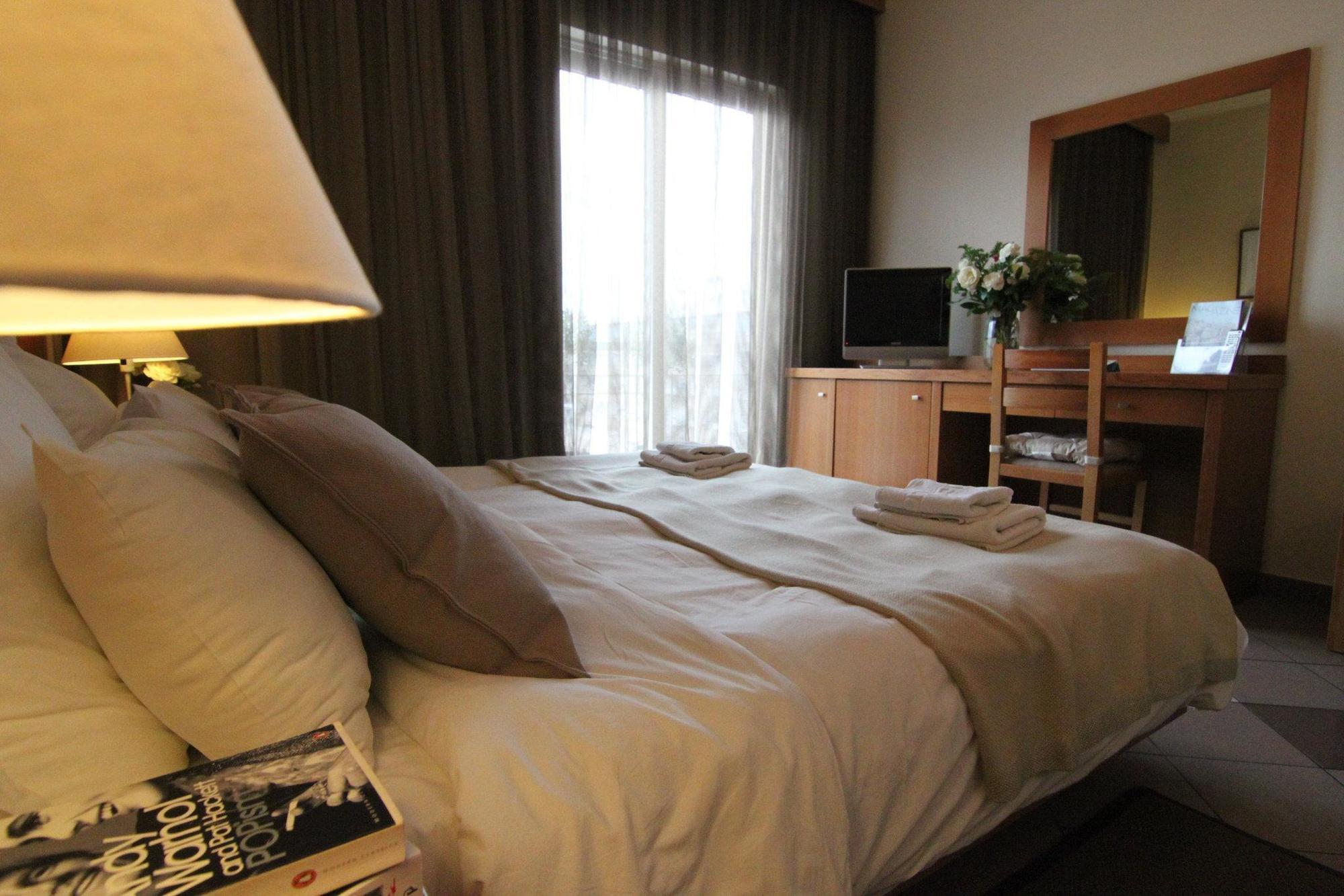 Achillion Hotel Афины Экстерьер фото